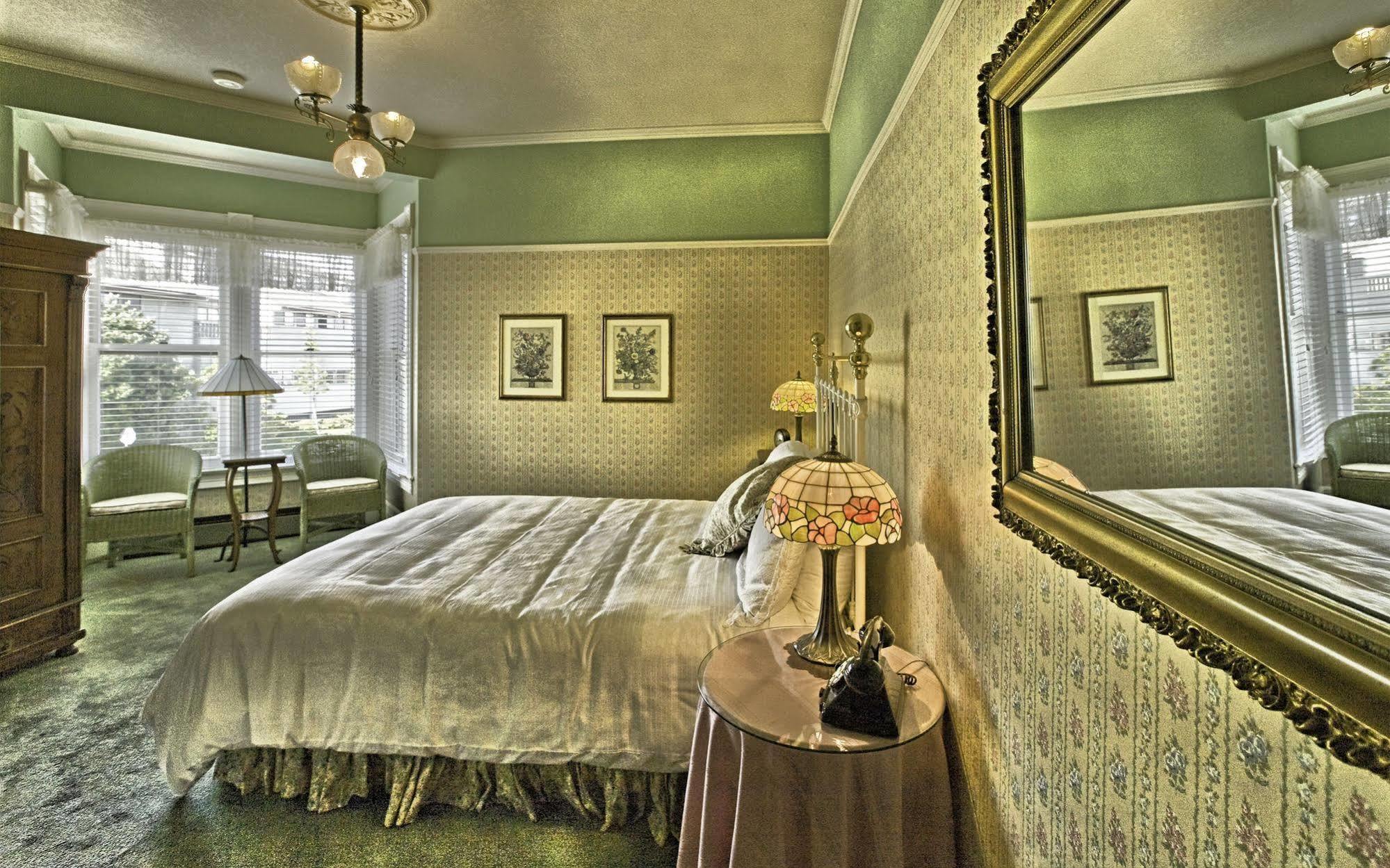 Centrella Hotel, A Kirkwood Collection Hotel Пасифик Гров Экстерьер фото